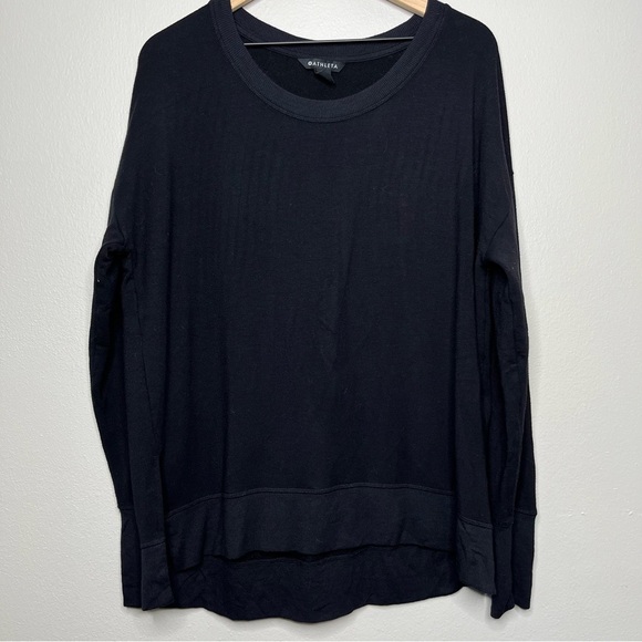 Athleta Women Sweatshirt Large Black Luxe Coastal Lounge Thumbholes Workout - Picture 2 of 11